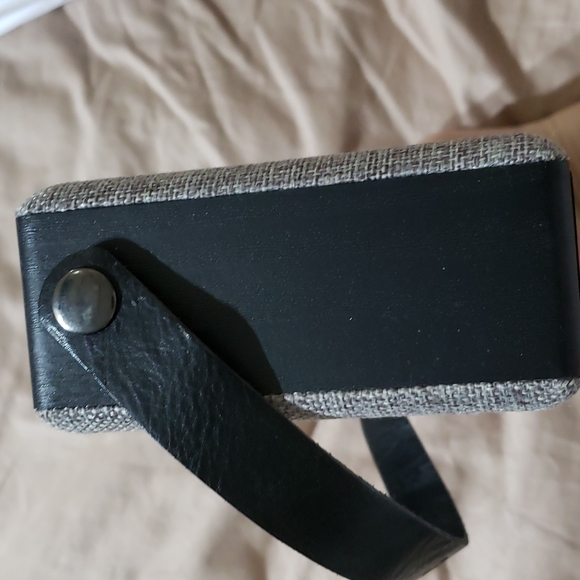 Sharper Image Bluetooth speaker - Picture 5 of 7